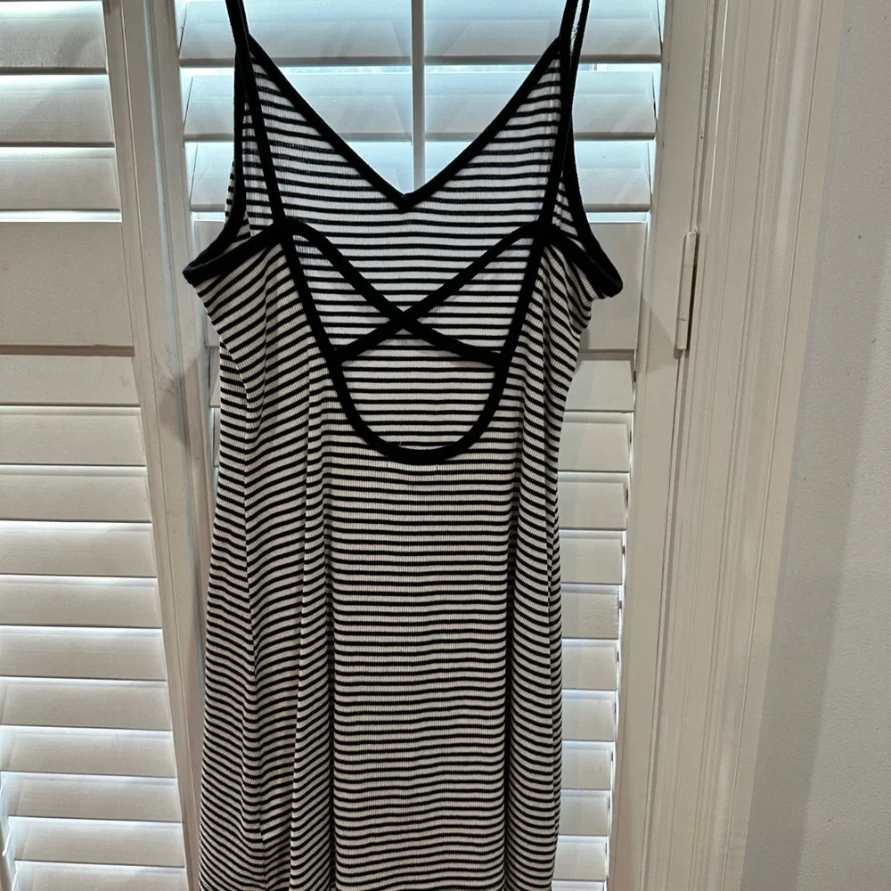 EDG - Picture 2 of 2